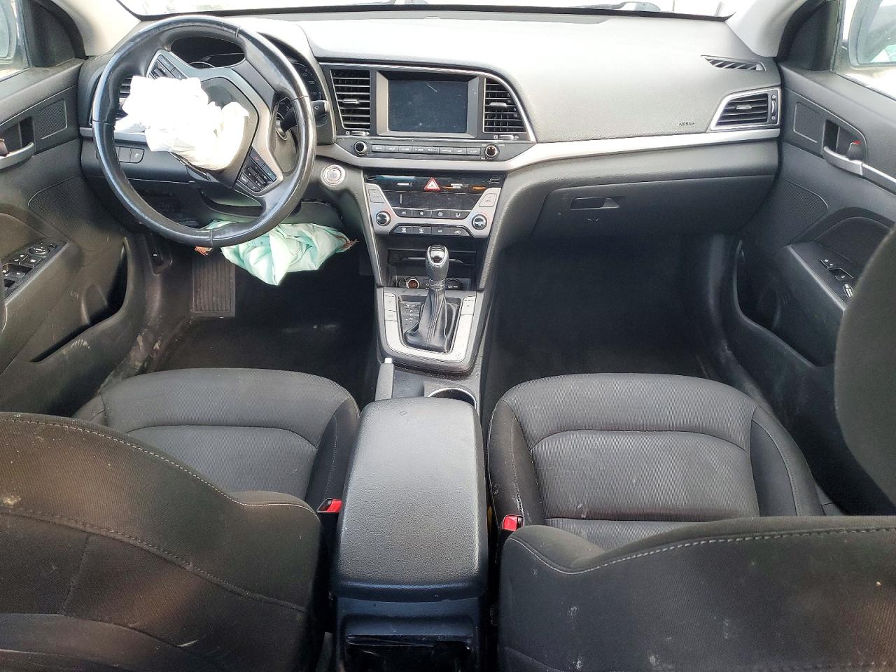 2018 HYUNDAI ELANTRA VALUE EDITION photo 15