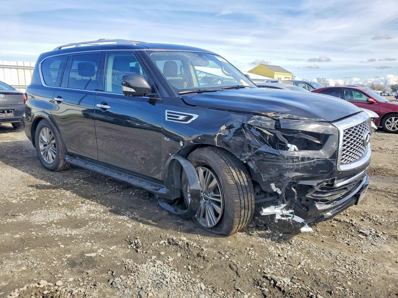 2018 INFINITI QX80 BASE photo 7
