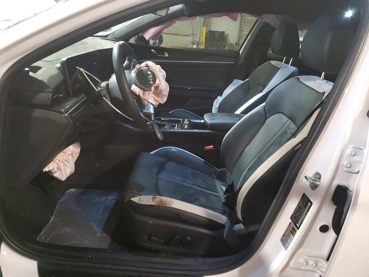 2025 KIA K5 GT-LINE photo 13