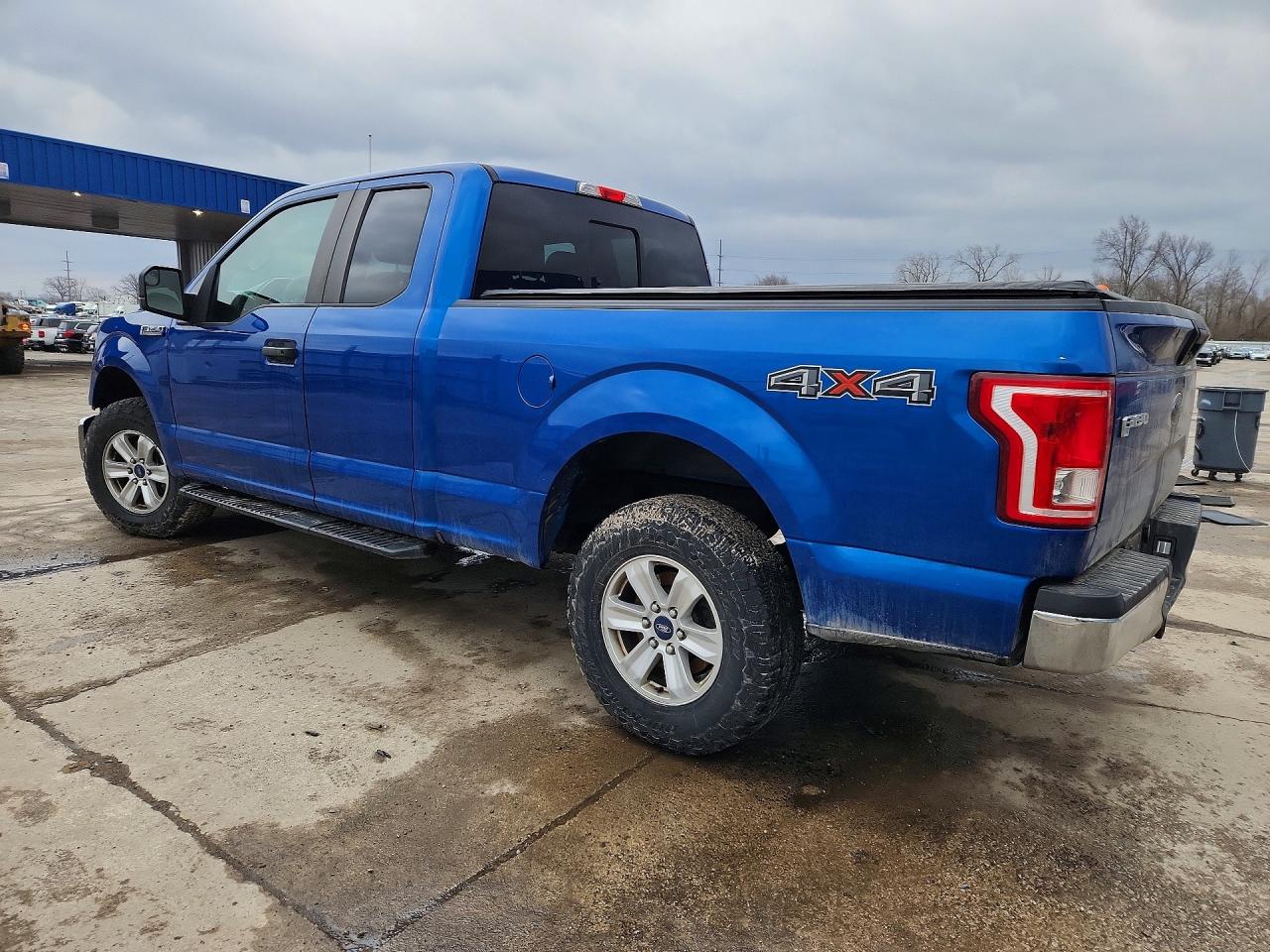 2017 FORD F150 SUPER CAB photo 2