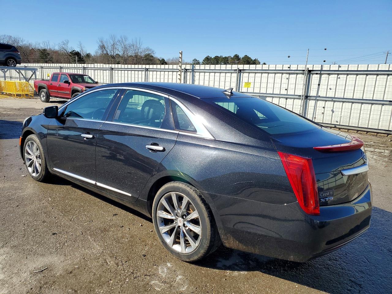 2013 CADILLAC XTS photo 4