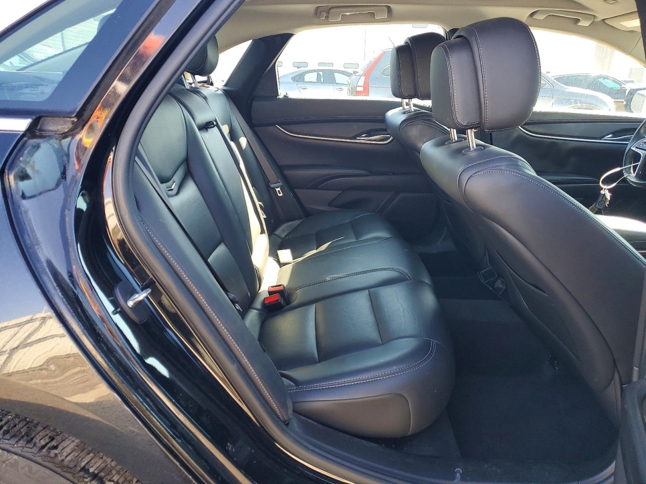 2013 CADILLAC XTS photo 28