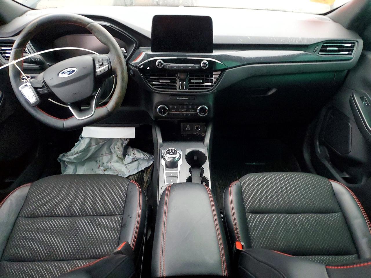 2025 FORD ESCAPE ST LINE photo 15