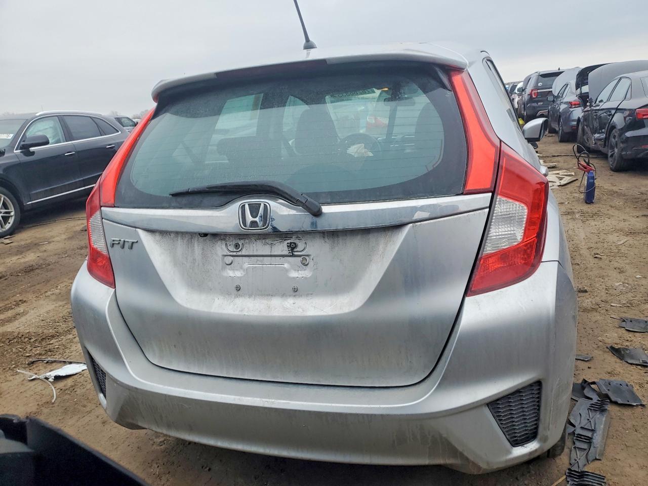 2015 HONDA FIT EX photo 11