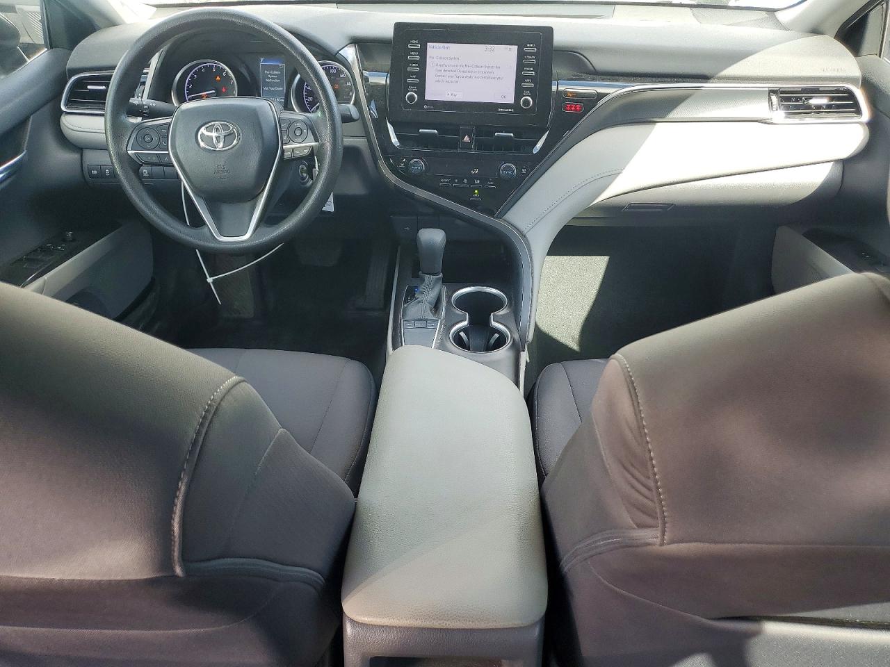 2023 TOYOTA CAMRY LE photo 8