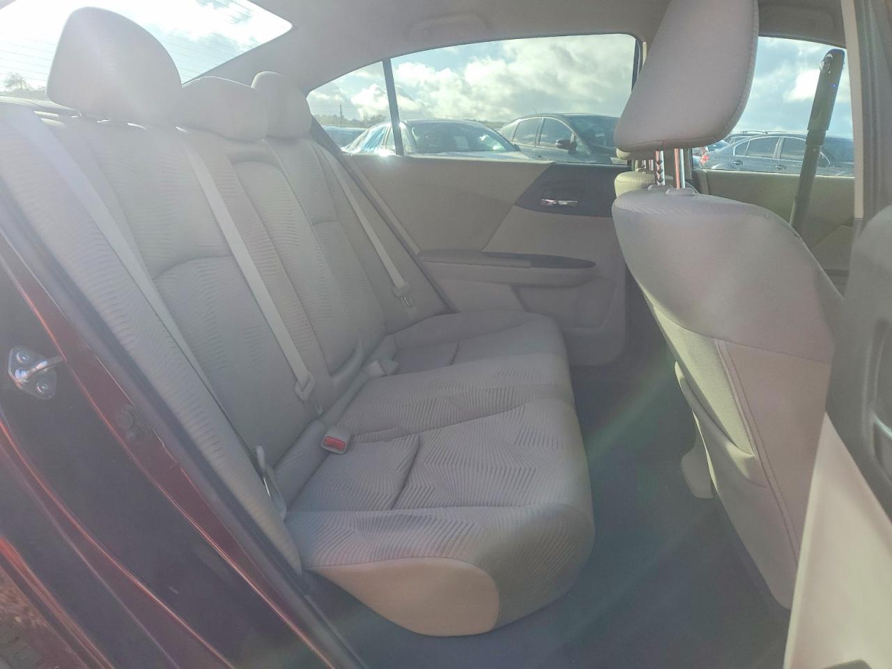 2014 HONDA ACCORD LX photo 10