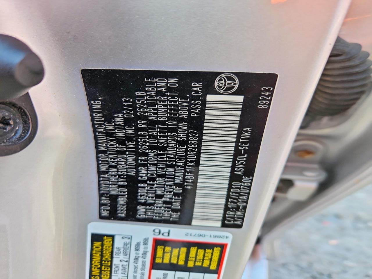 2013 TOYOTA CAMRY LE photo 23