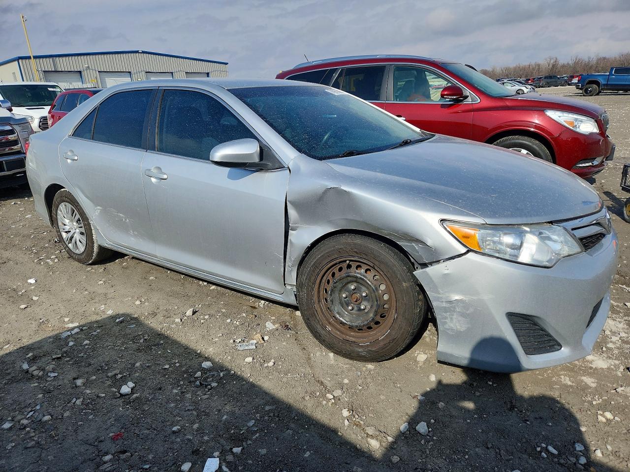 2013 TOYOTA CAMRY LE photo 7