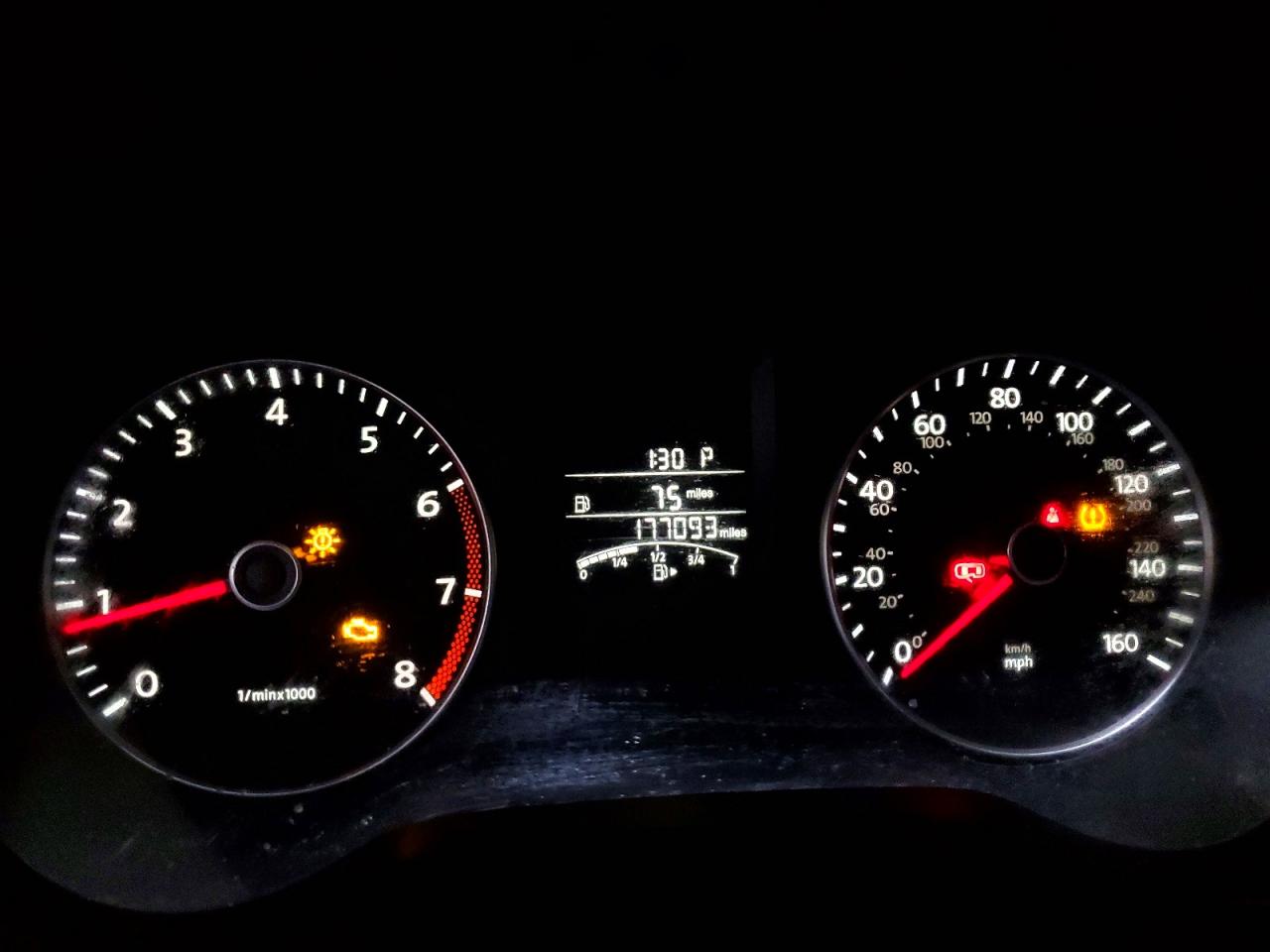 2013 VOLKSWAGEN JETTA SEL photo 25