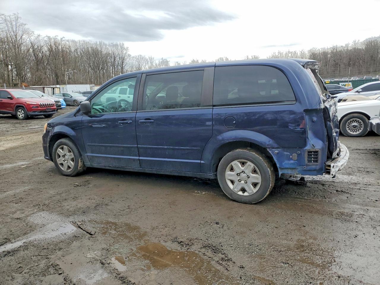 2013 DODGE GRAND CARAVAN SE photo 4