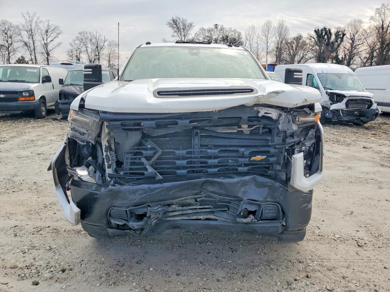 2023 CHEVROLET SILVERADO K2500 HEAVY DUTY photo 9