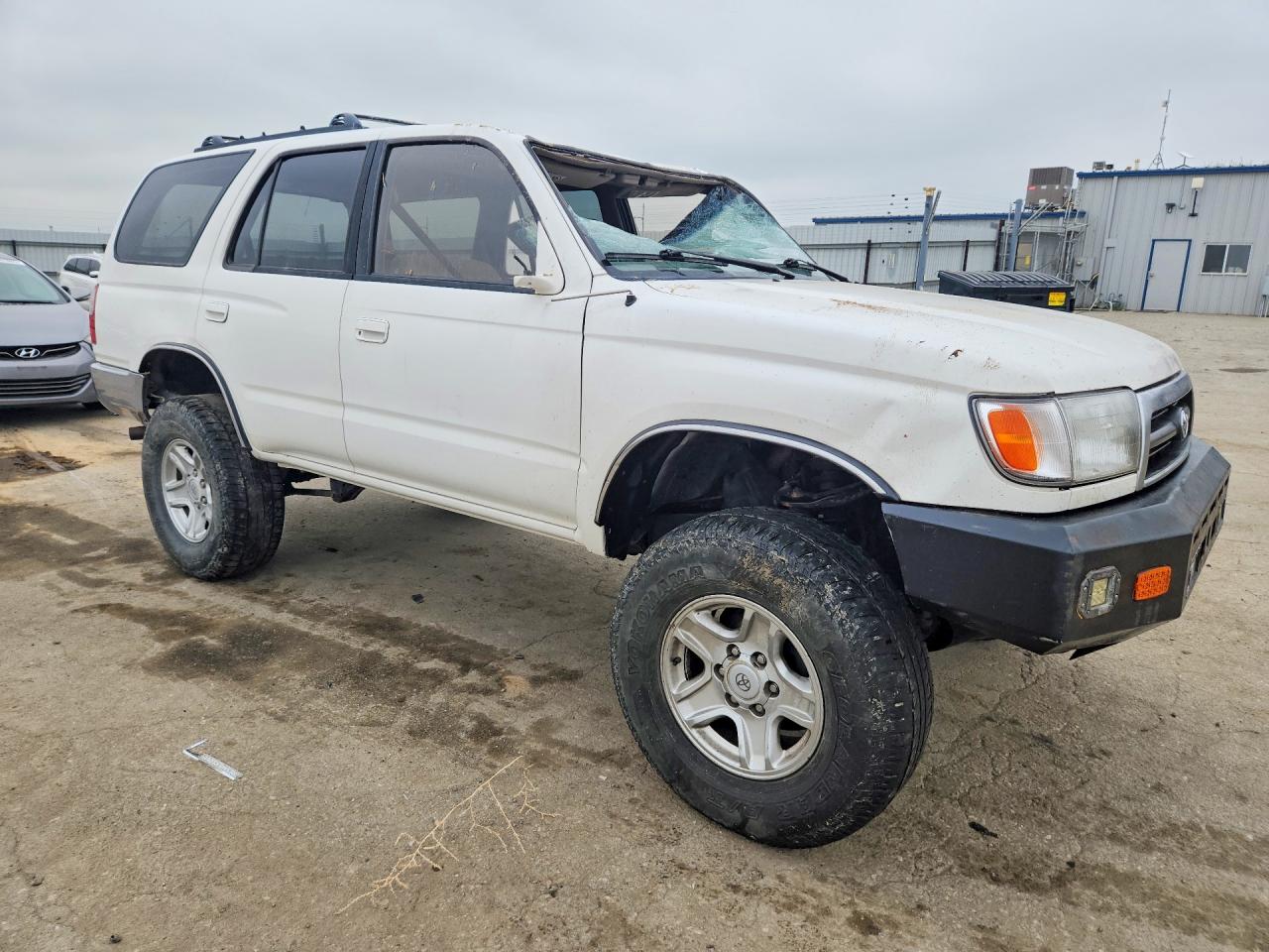 1997 TOYOTA 4RUNNER SR5 photo 7