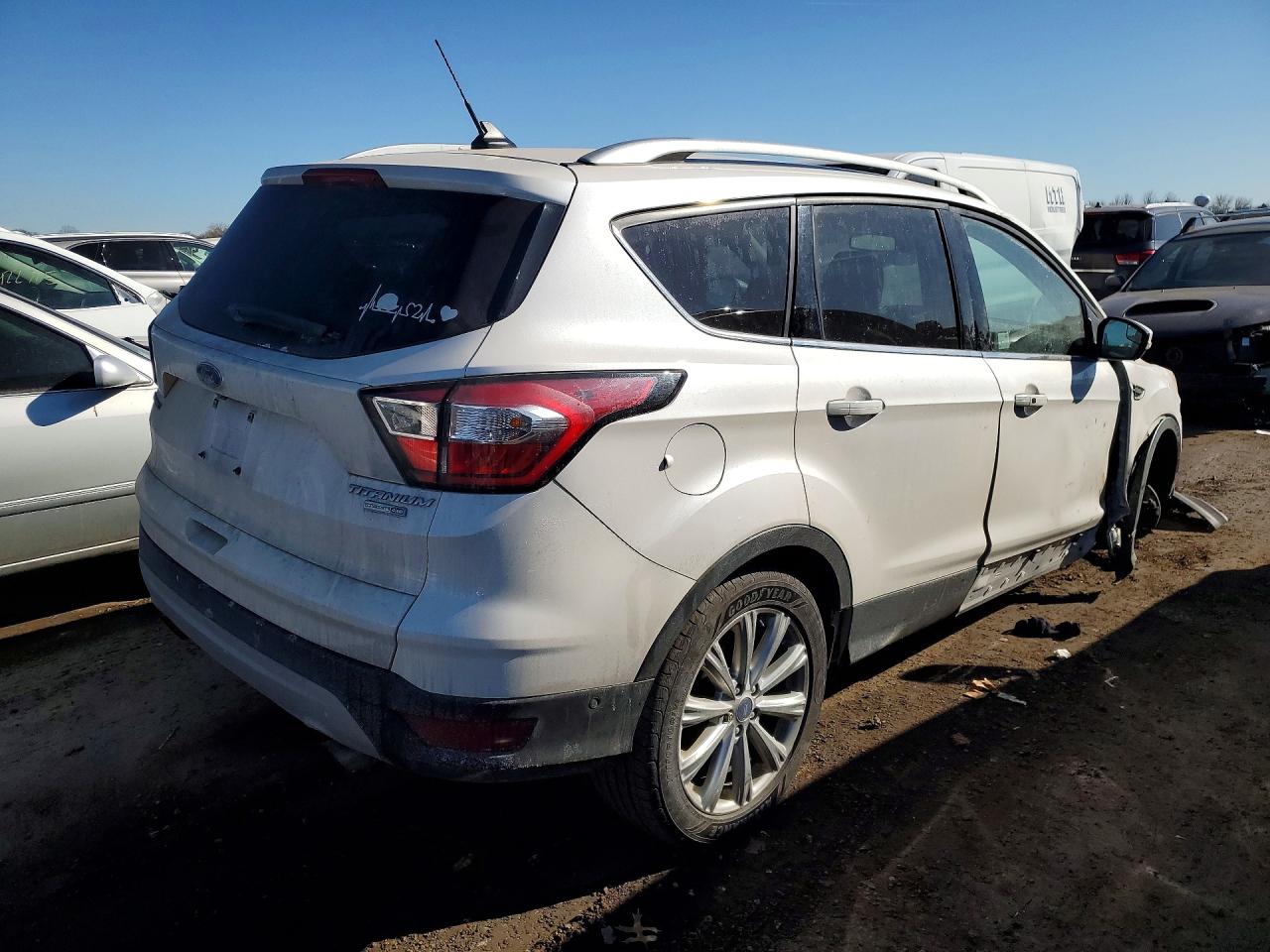 2018 FORD ESCAPE TITANIUM photo 5