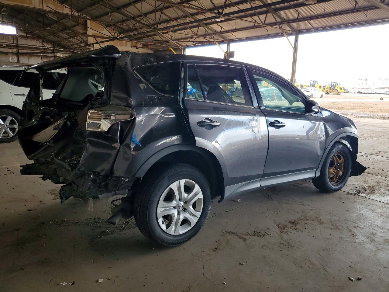 2015 TOYOTA RAV4 LE photo 5