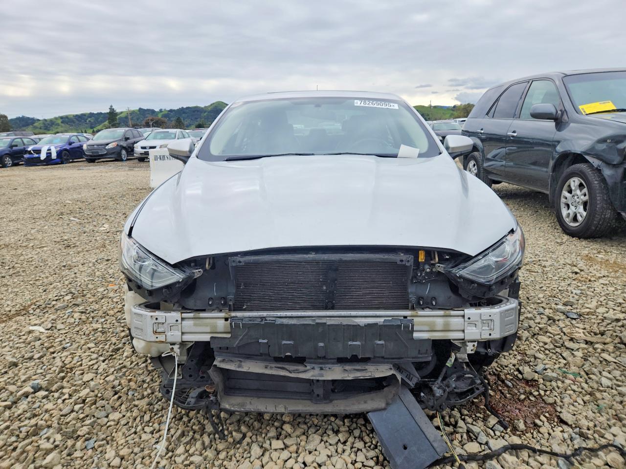 2017 FORD FUSION SE HYBRID photo 5