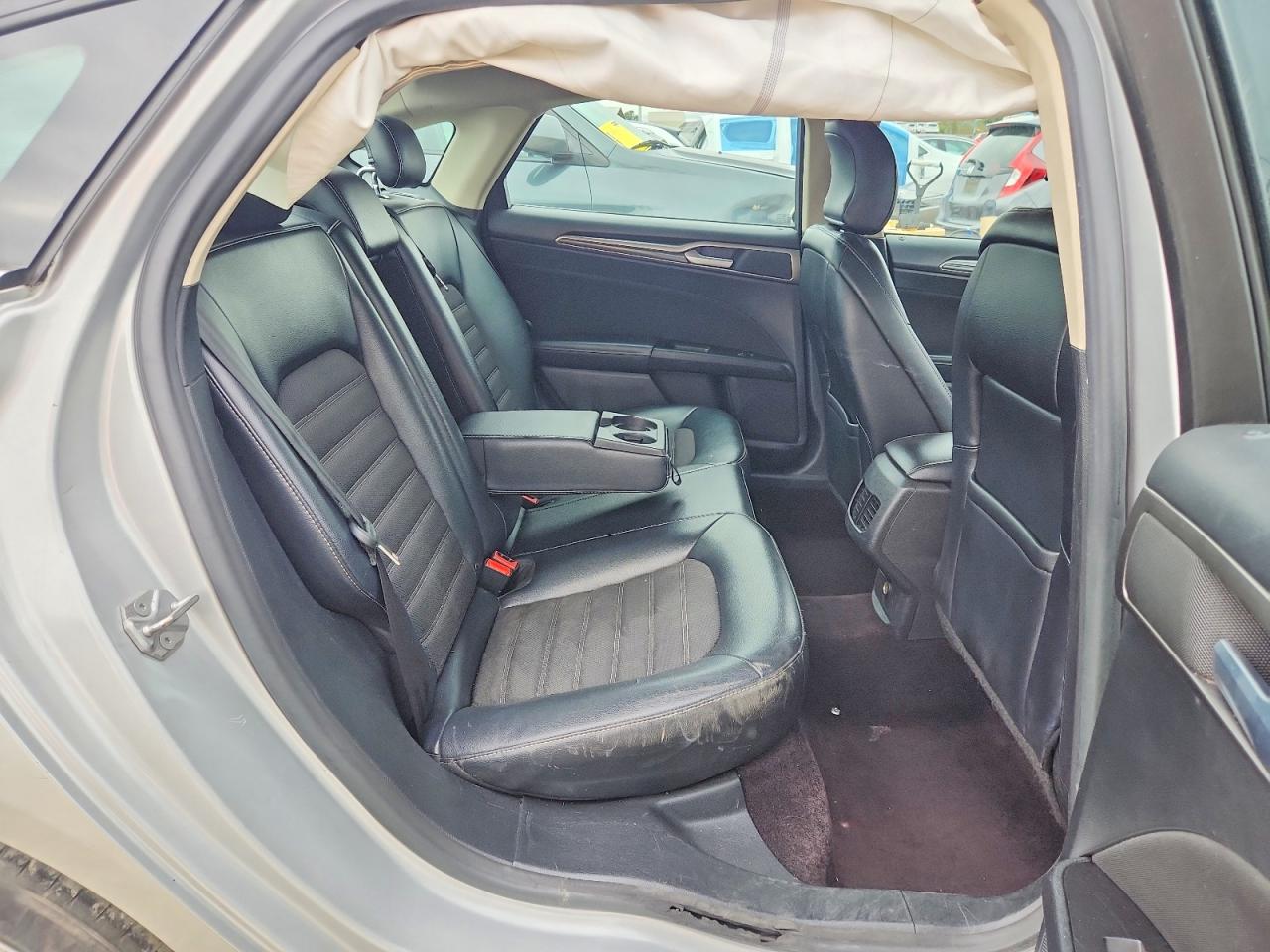 2017 FORD FUSION SE HYBRID photo 10