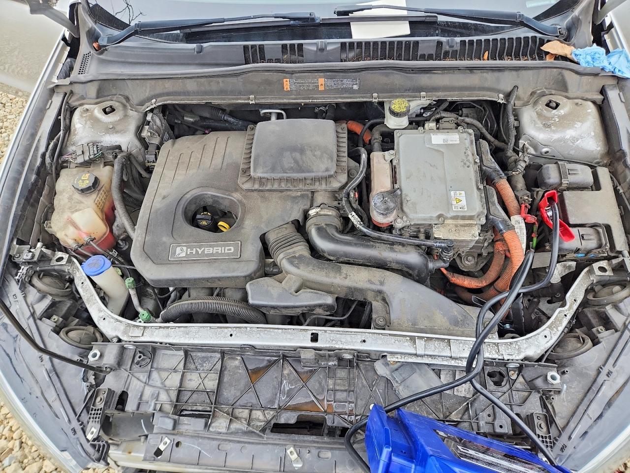 2017 FORD FUSION SE HYBRID photo 11