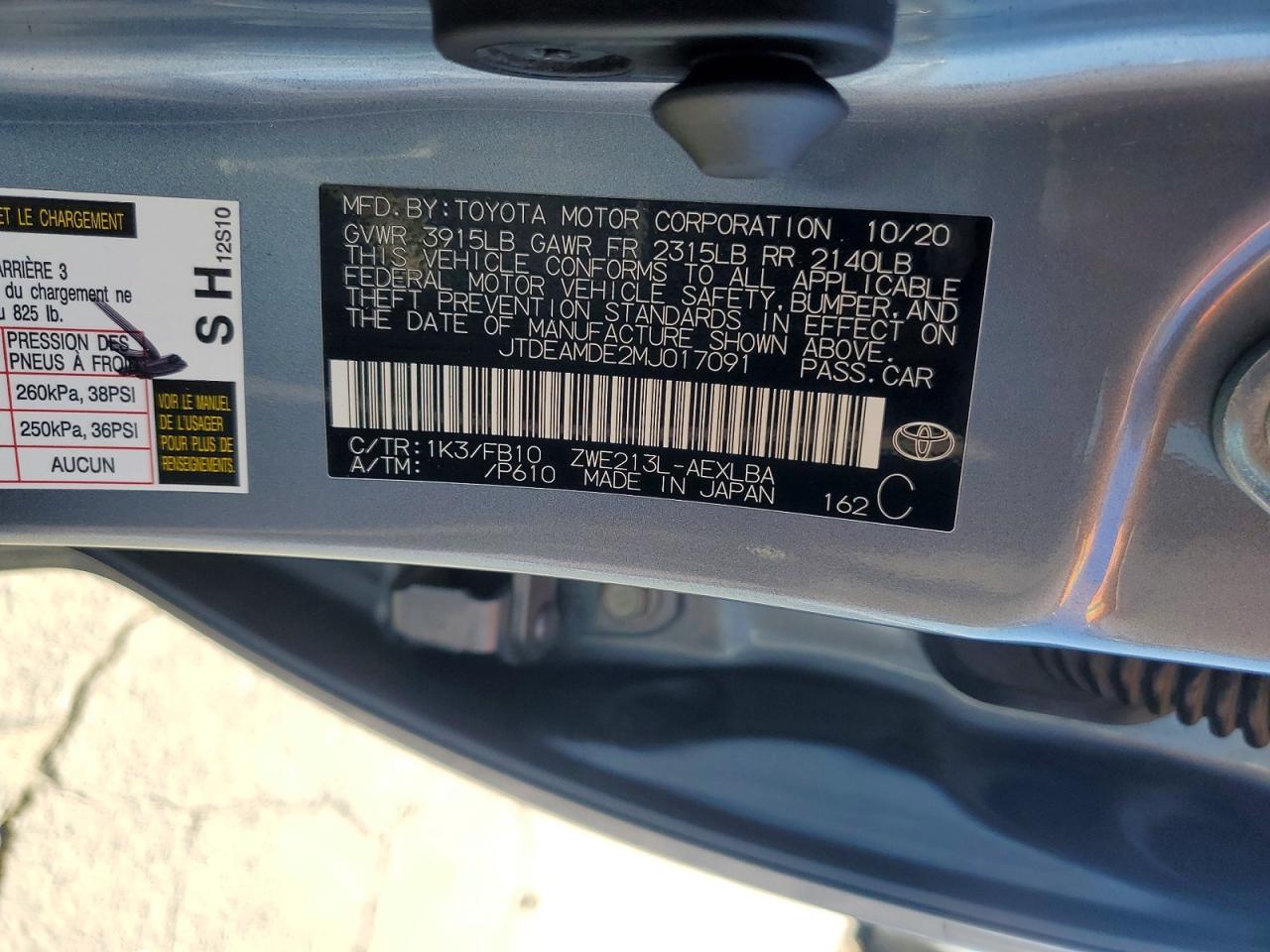 2021 TOYOTA COROLLA LE photo 12