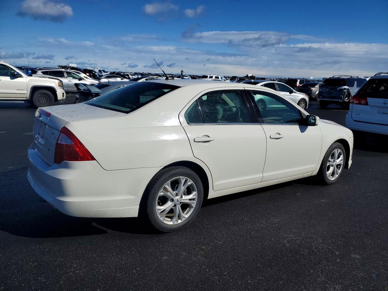 2012 FORD FUSION SE photo 7