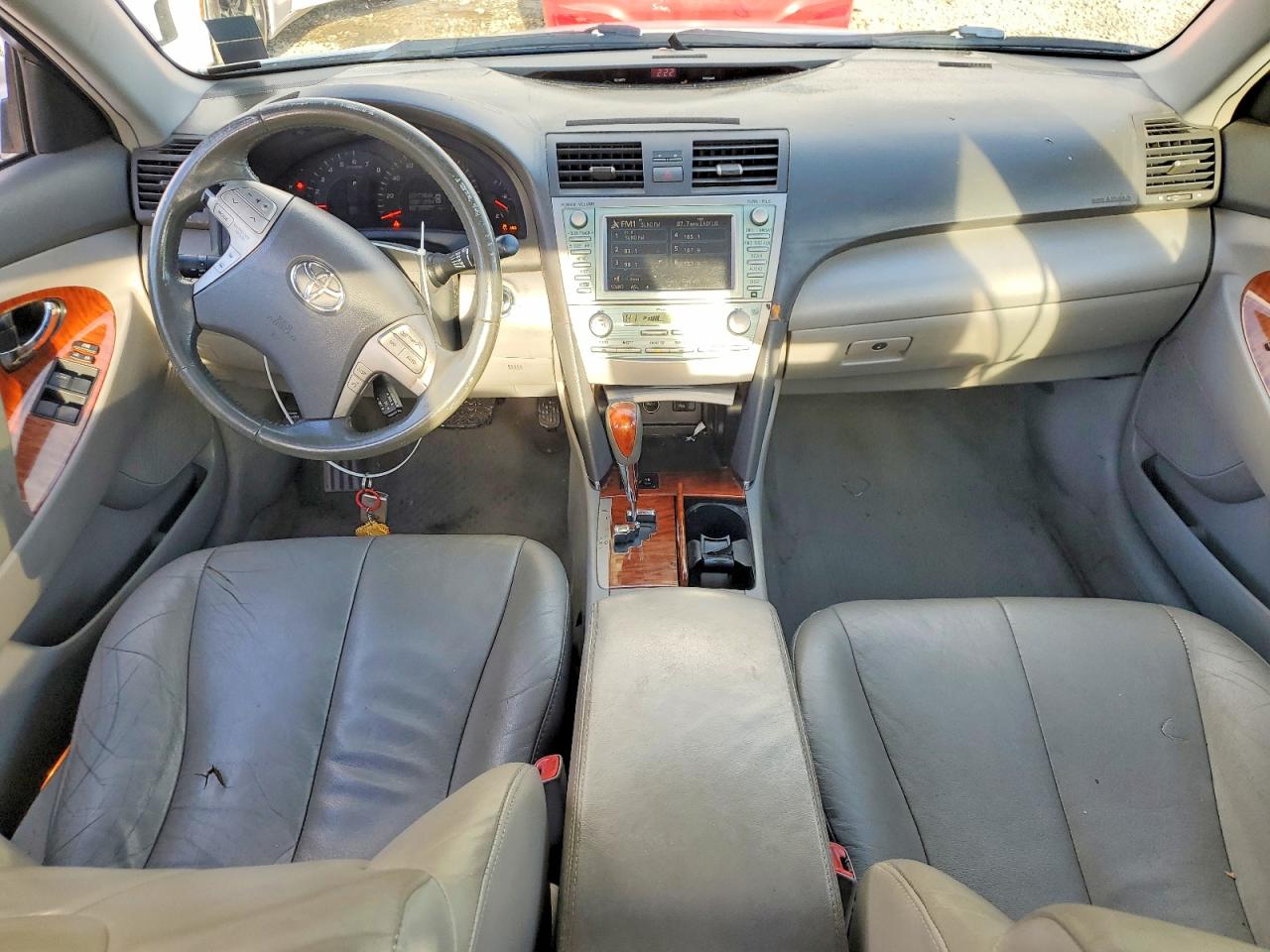 2009 TOYOTA CAMRY SE photo 8