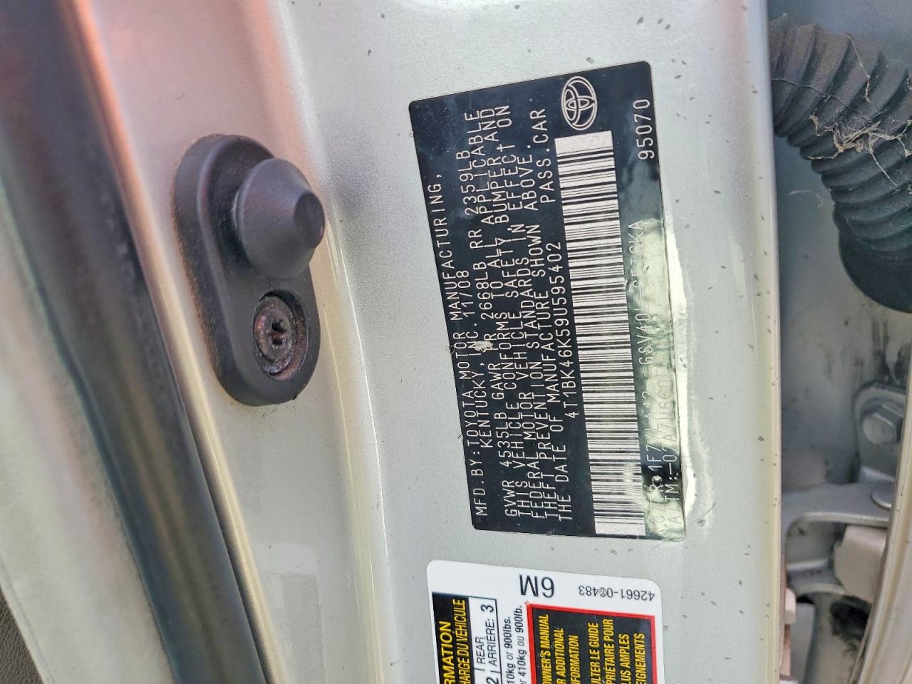 2009 TOYOTA CAMRY SE photo 12