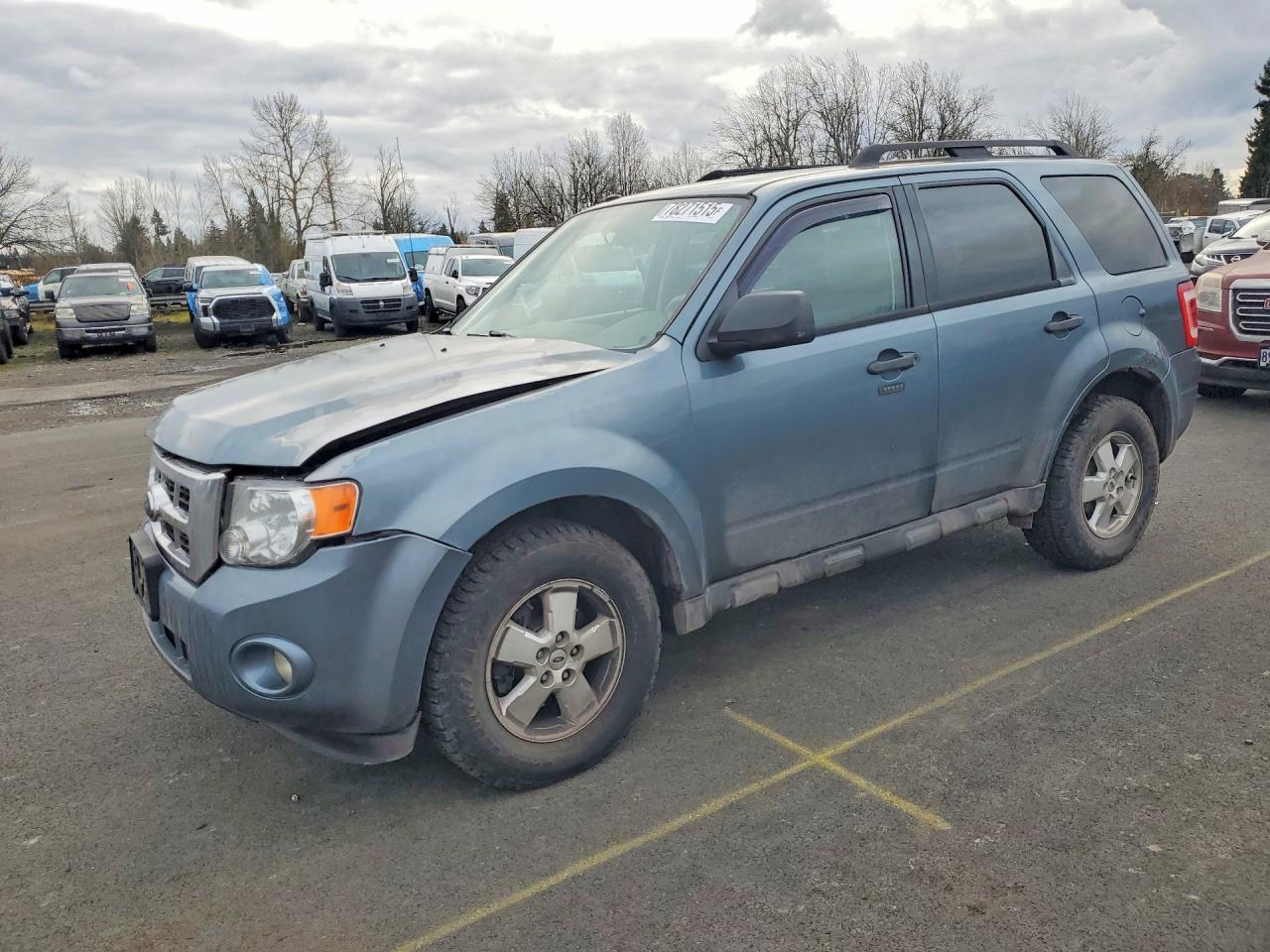 2011 FORD ESCAPE