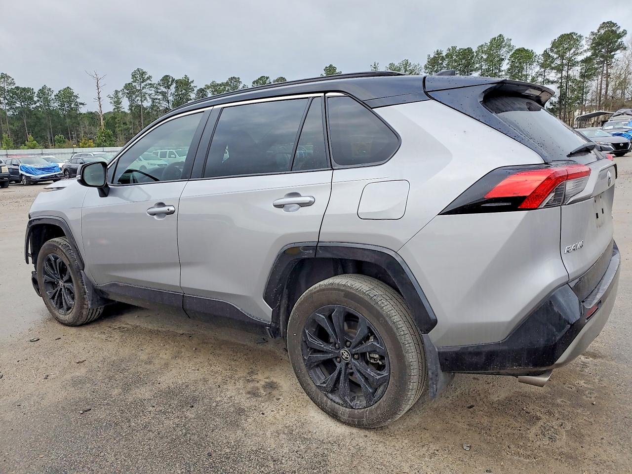 2024 TOYOTA RAV4 XSE photo 2