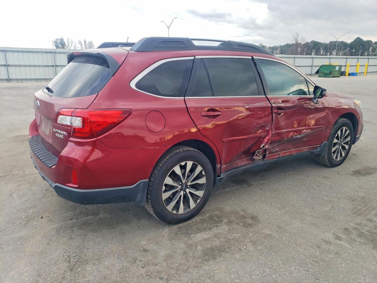 2015 SUBARU OUTBACK 2.5I LIMITED photo 3