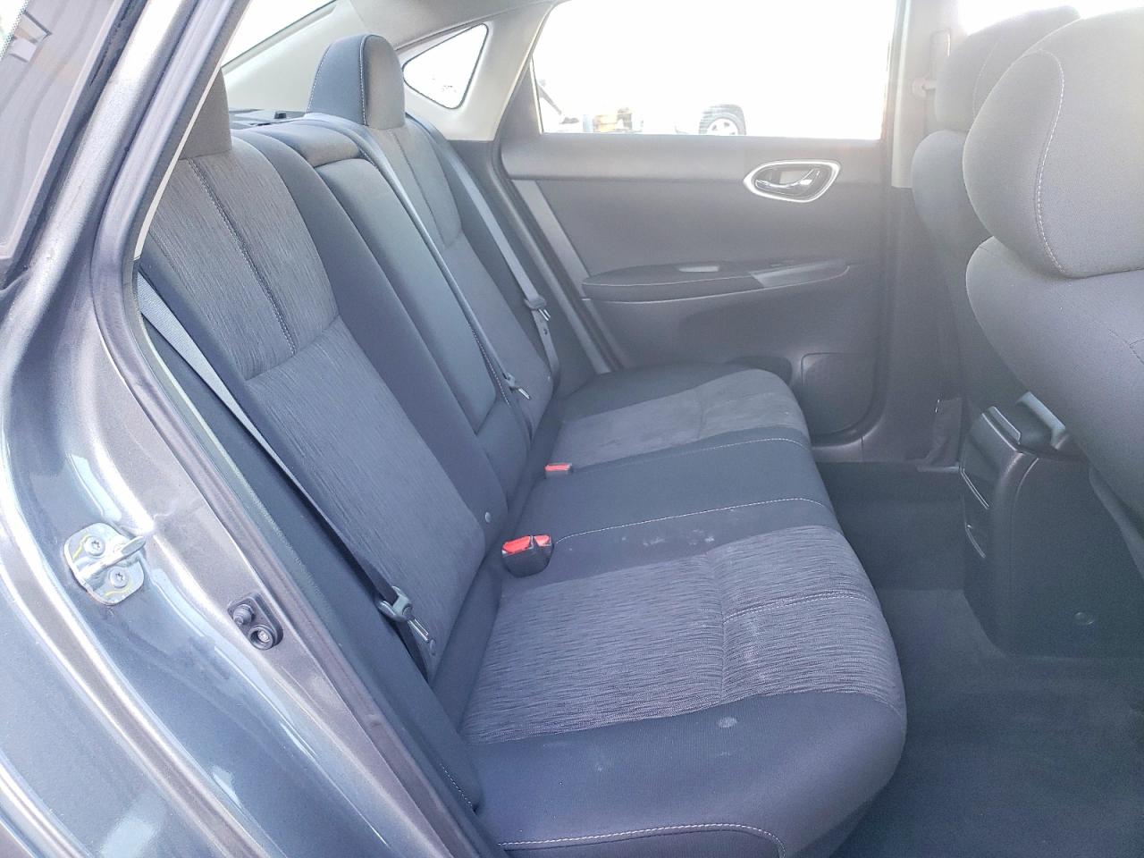 2015 NISSAN SENTRA SV photo 10