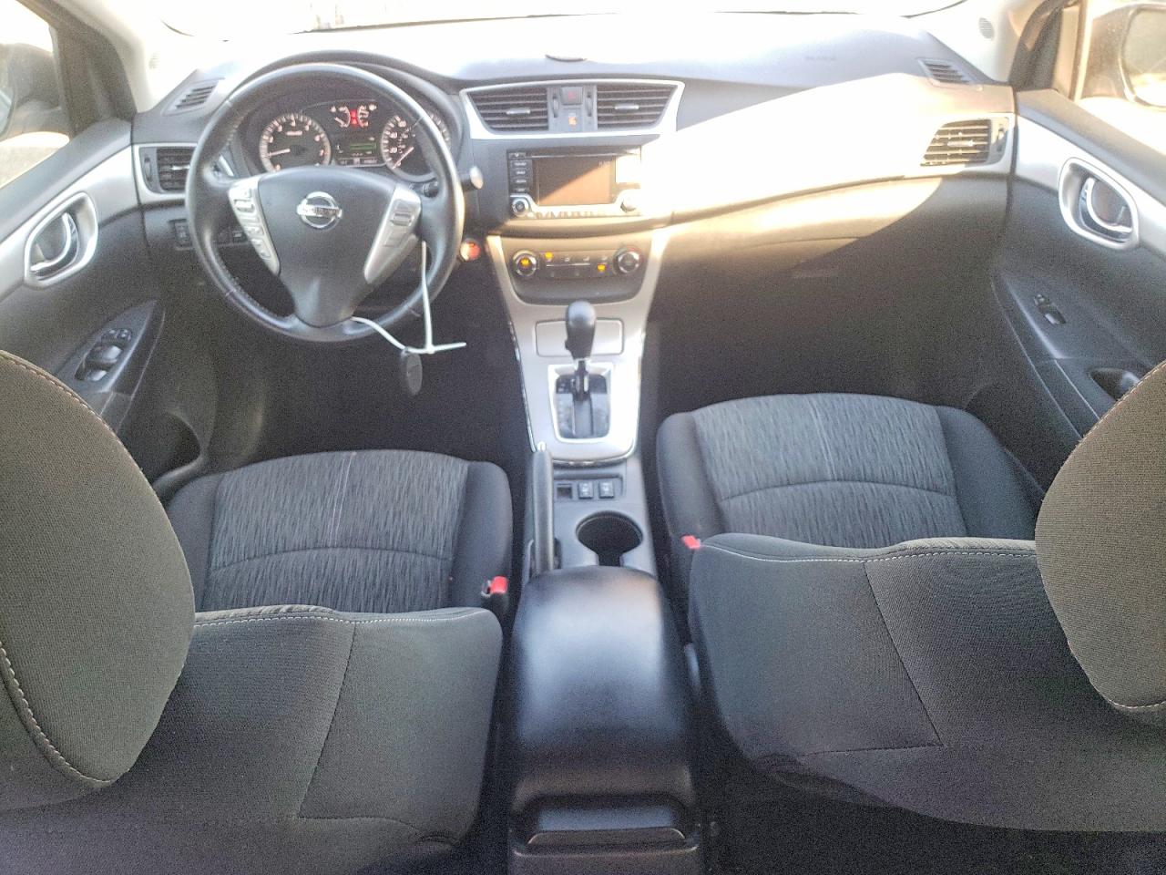 2015 NISSAN SENTRA SV photo 8
