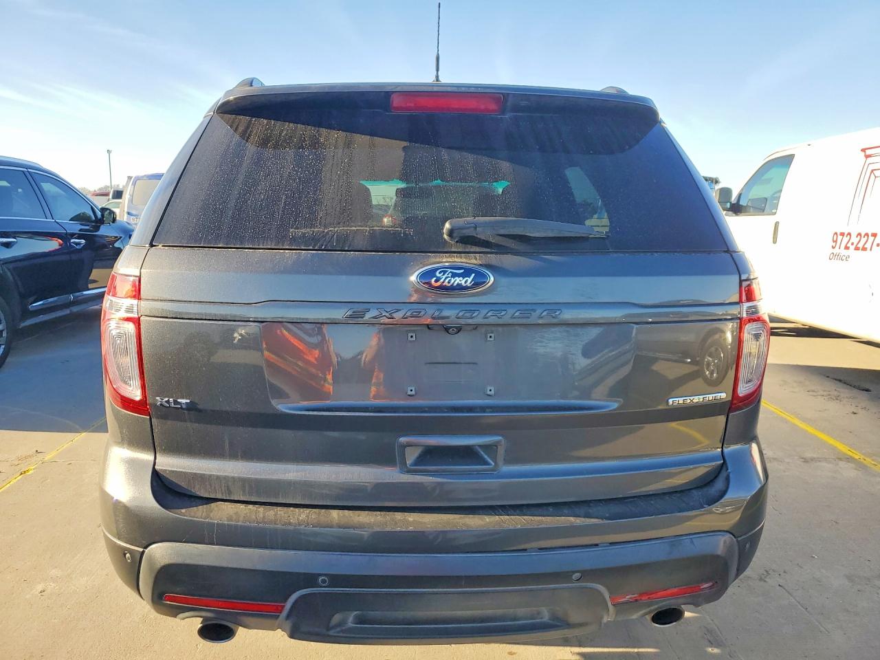 2015 FORD EXPLORER photo 11