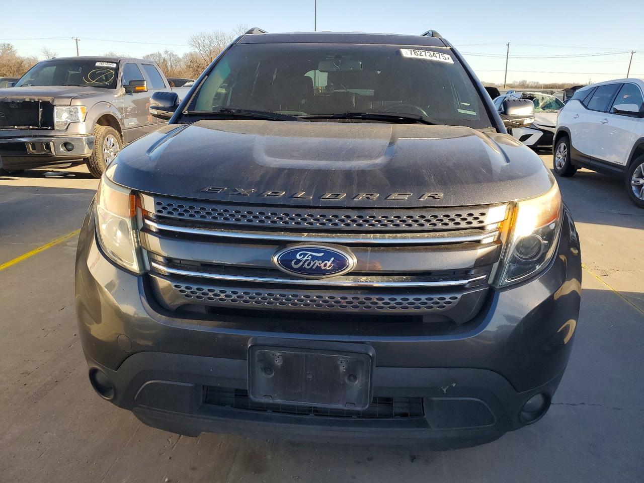 2015 FORD EXPLORER photo 9