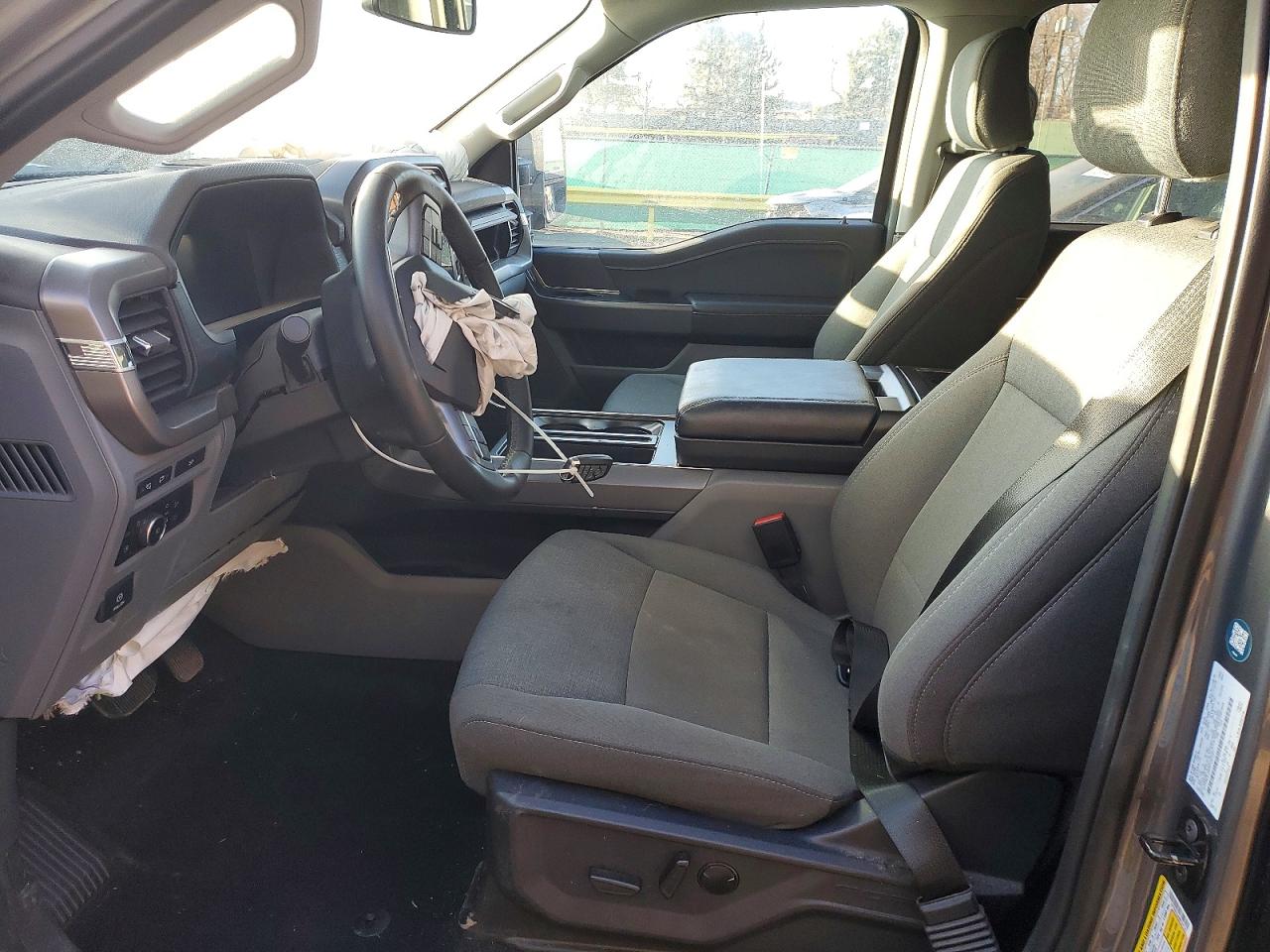 2024 FORD F150 XLT photo 7