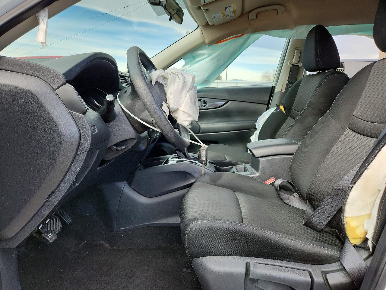 2017 NISSAN ROGUE S photo 13