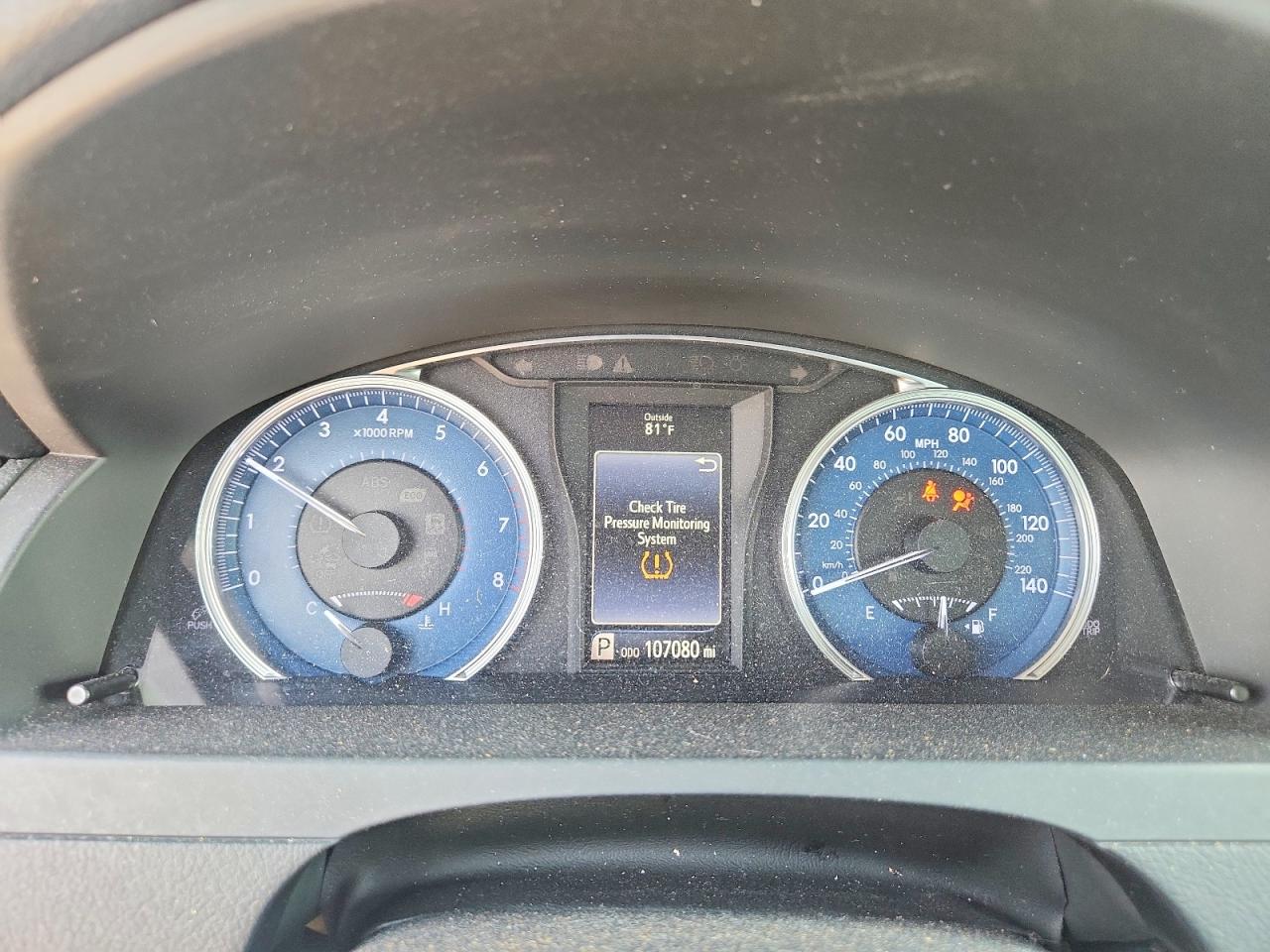 2016 TOYOTA CAMRY LE photo 17