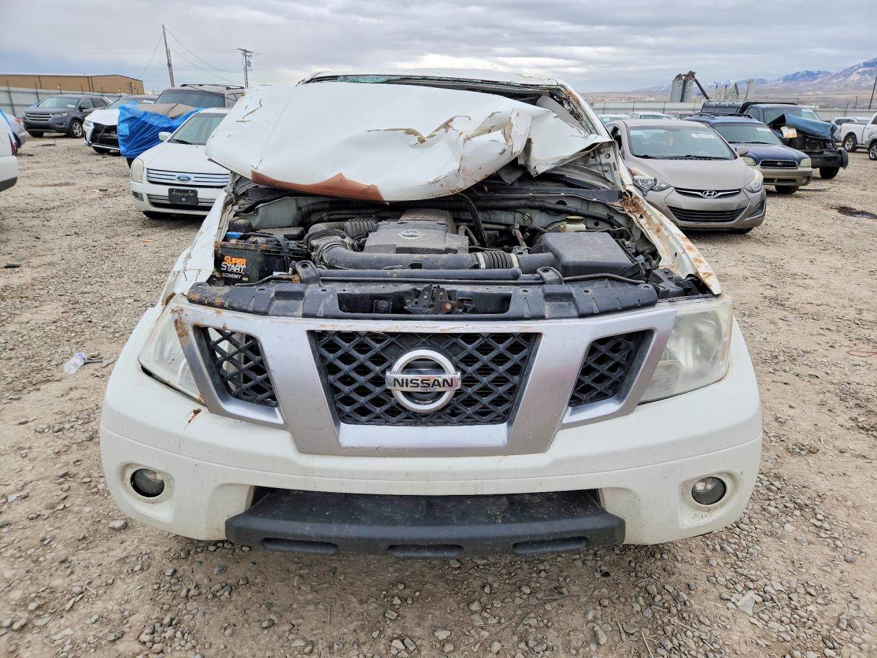 2018 NISSAN FRONTIER SV photo 9
