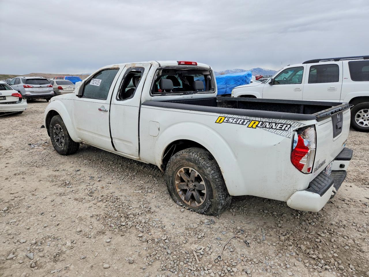 2018 NISSAN FRONTIER SV photo 3