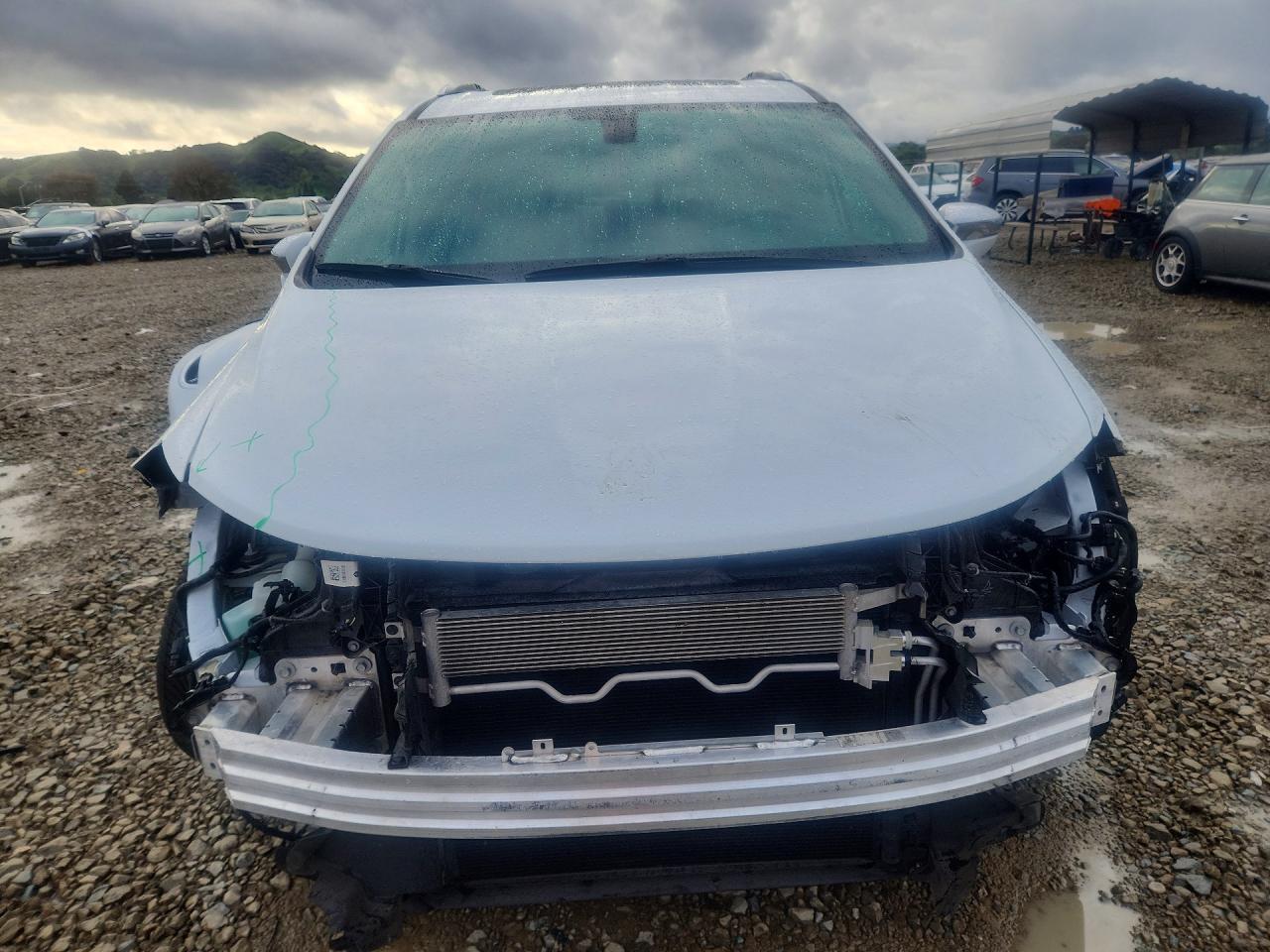 2019 CHRYSLER PACIFICA LIMITED photo 5