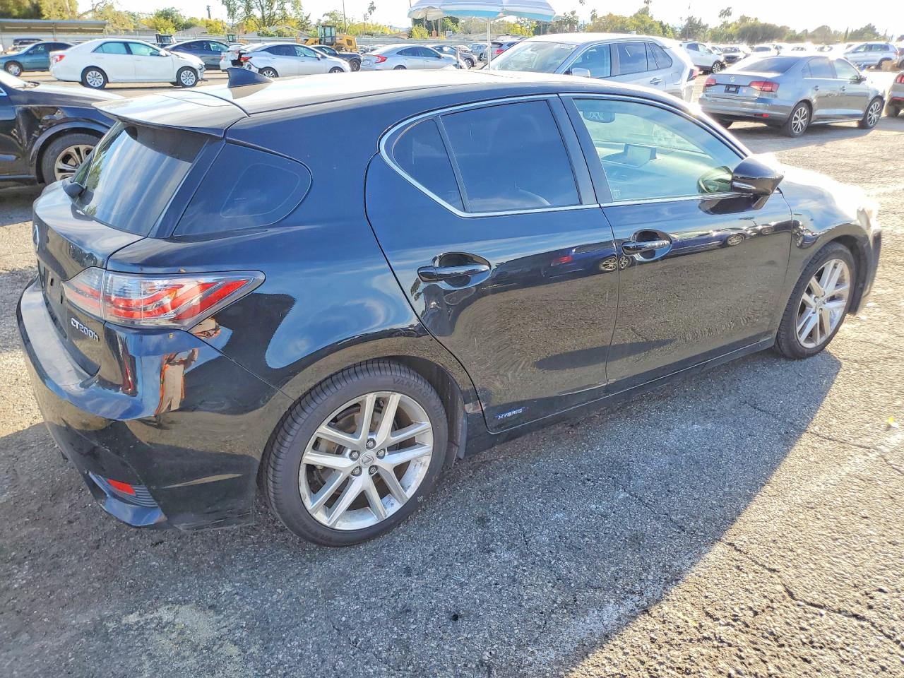 2014 LEXUS CT 200 photo 5