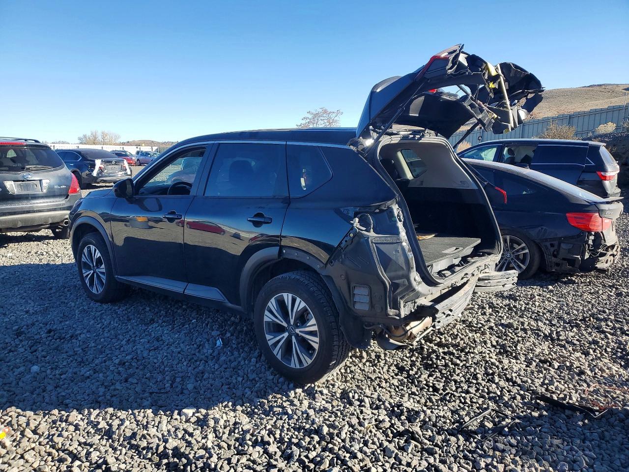 2023 NISSAN ROGUE SV photo 3