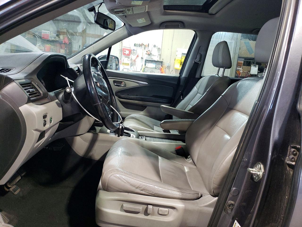 2016 HONDA PILOT EXL photo 13