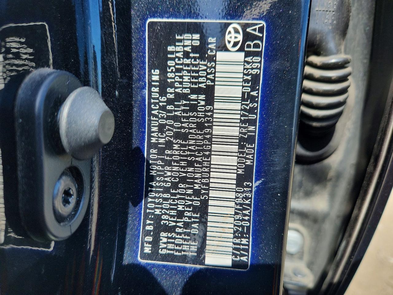 2016 TOYOTA COROLLA S PLUS photo 13