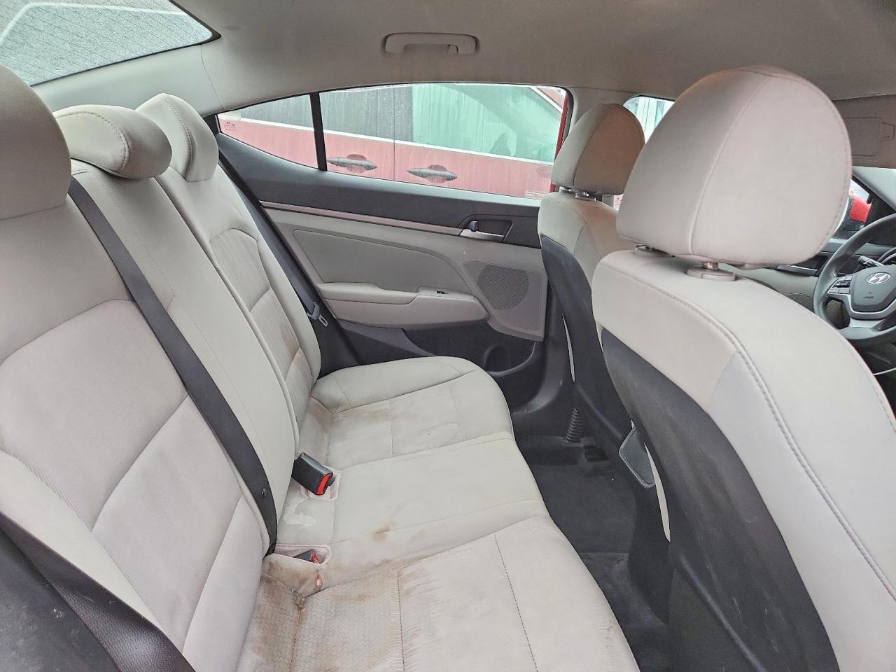 2017 HYUNDAI ELANTRA SE photo 19