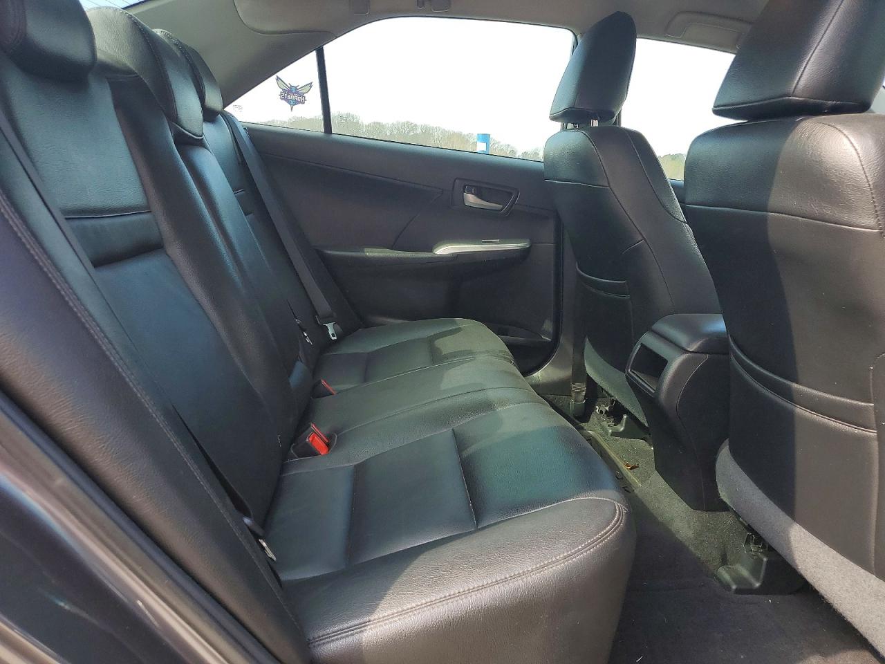 2014 TOYOTA CAMRY SE photo 10