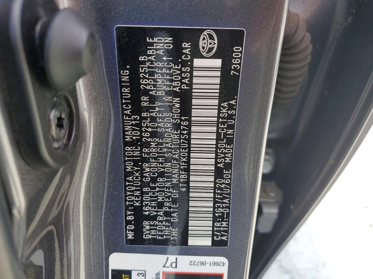 2014 TOYOTA CAMRY SE photo 12