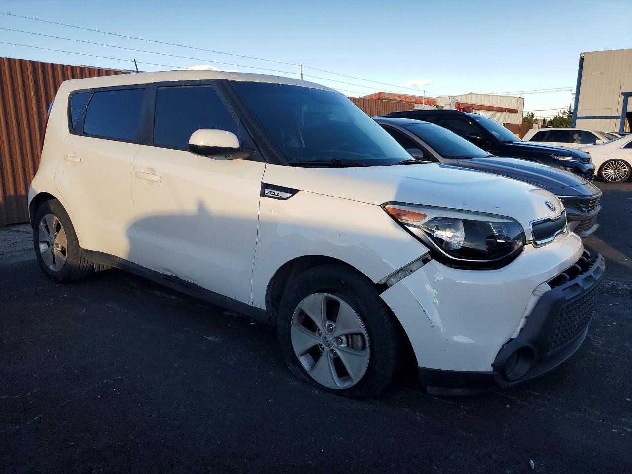 2016 KIA SOUL BASE photo 4