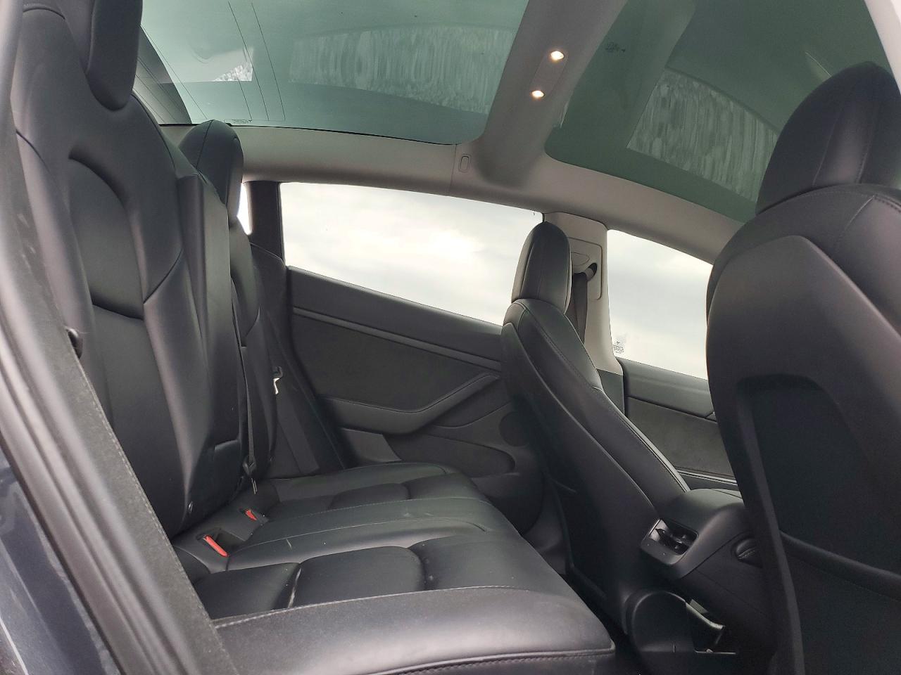 2022 TESLA MODEL 3 photo 28