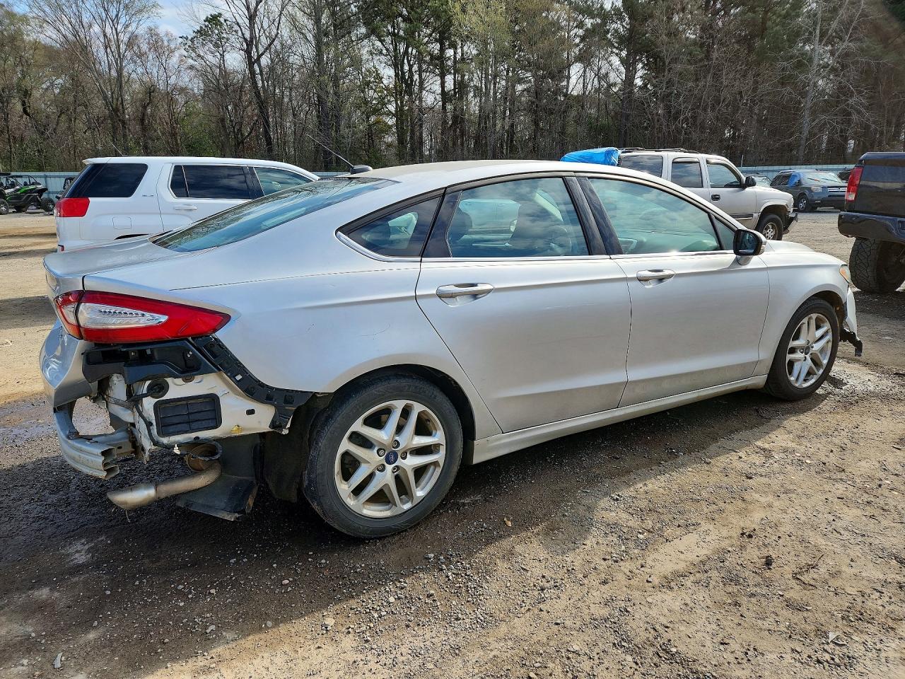 2016 FORD FUSION SE photo 3