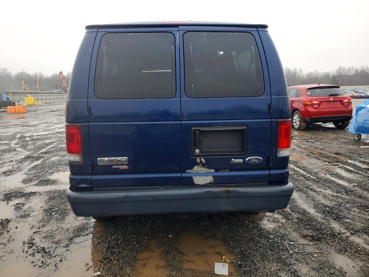 2011 FORD ECONOLINE E350 SUPER DUTY WAGON photo 6