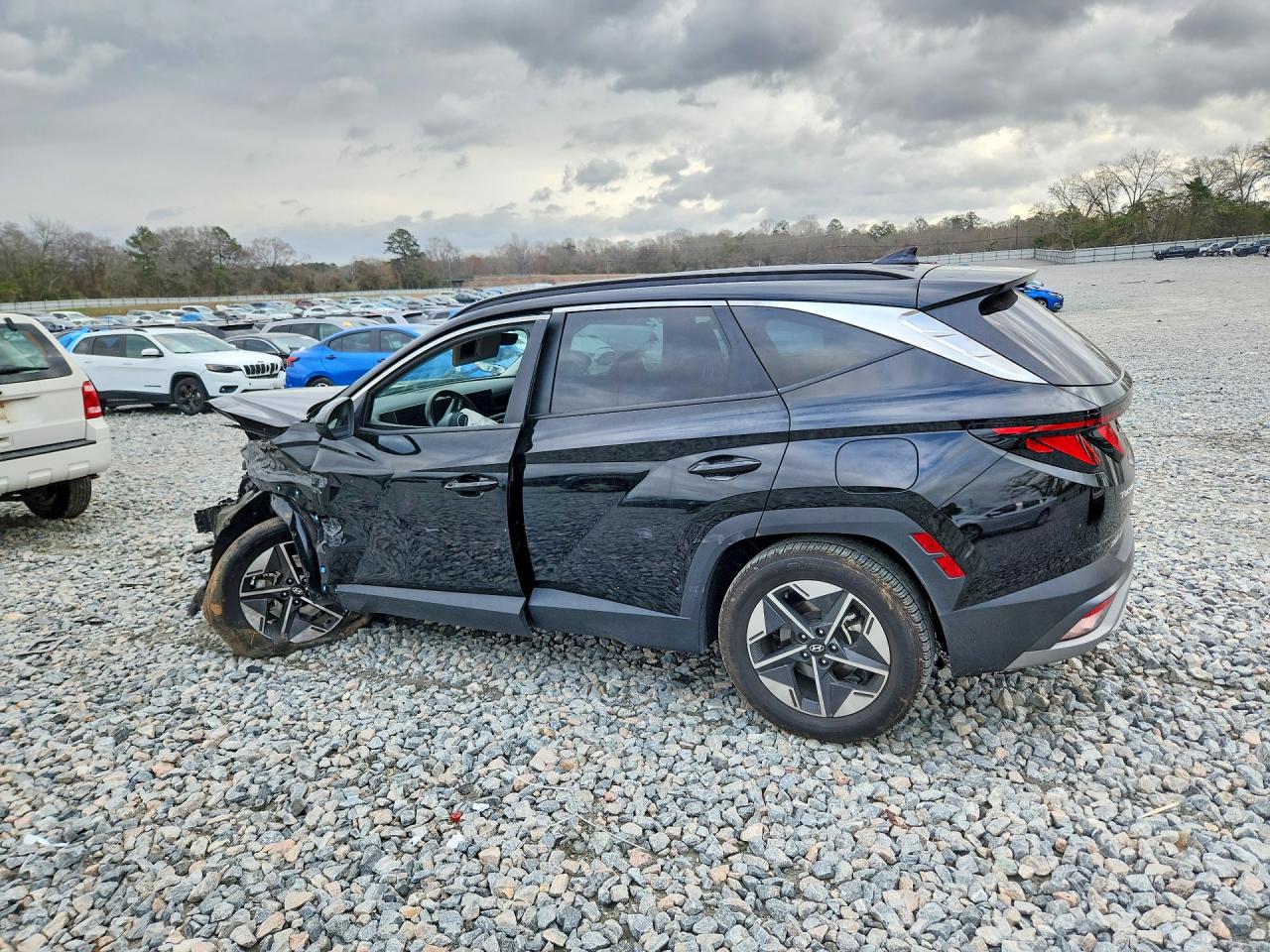 2025 HYUNDAI TUCSON SEL photo 2
